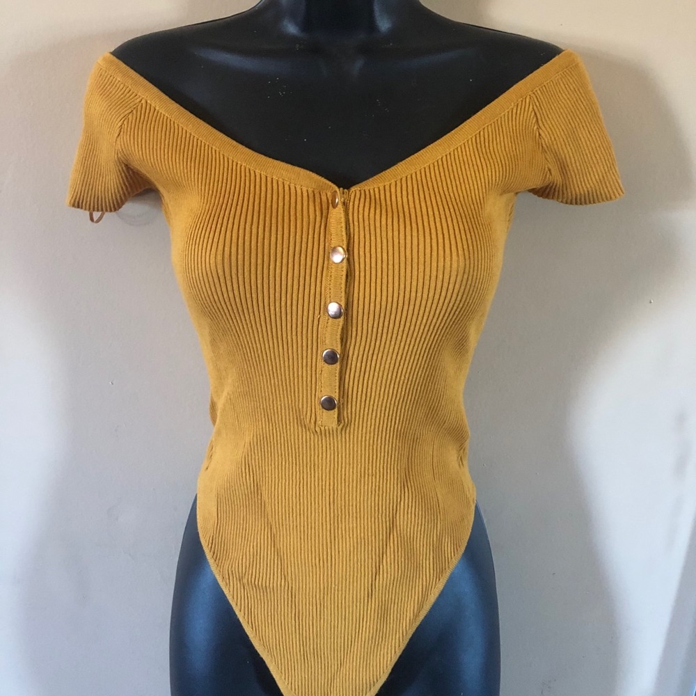 Ribbed off the shoulder bodysuit